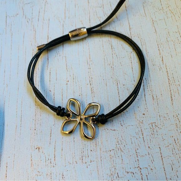 Black White Bracelet Bundle - Picture 2 of 5